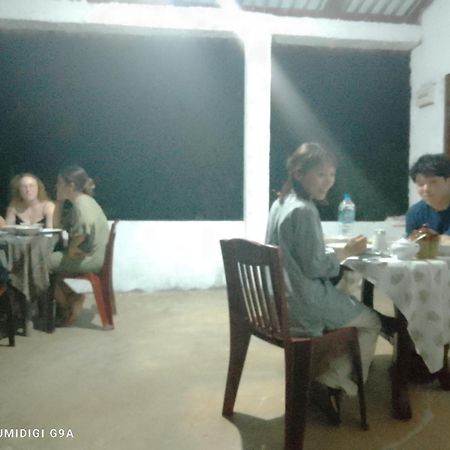 Rithu Homestay Sigiriya Ngoại thất bức ảnh